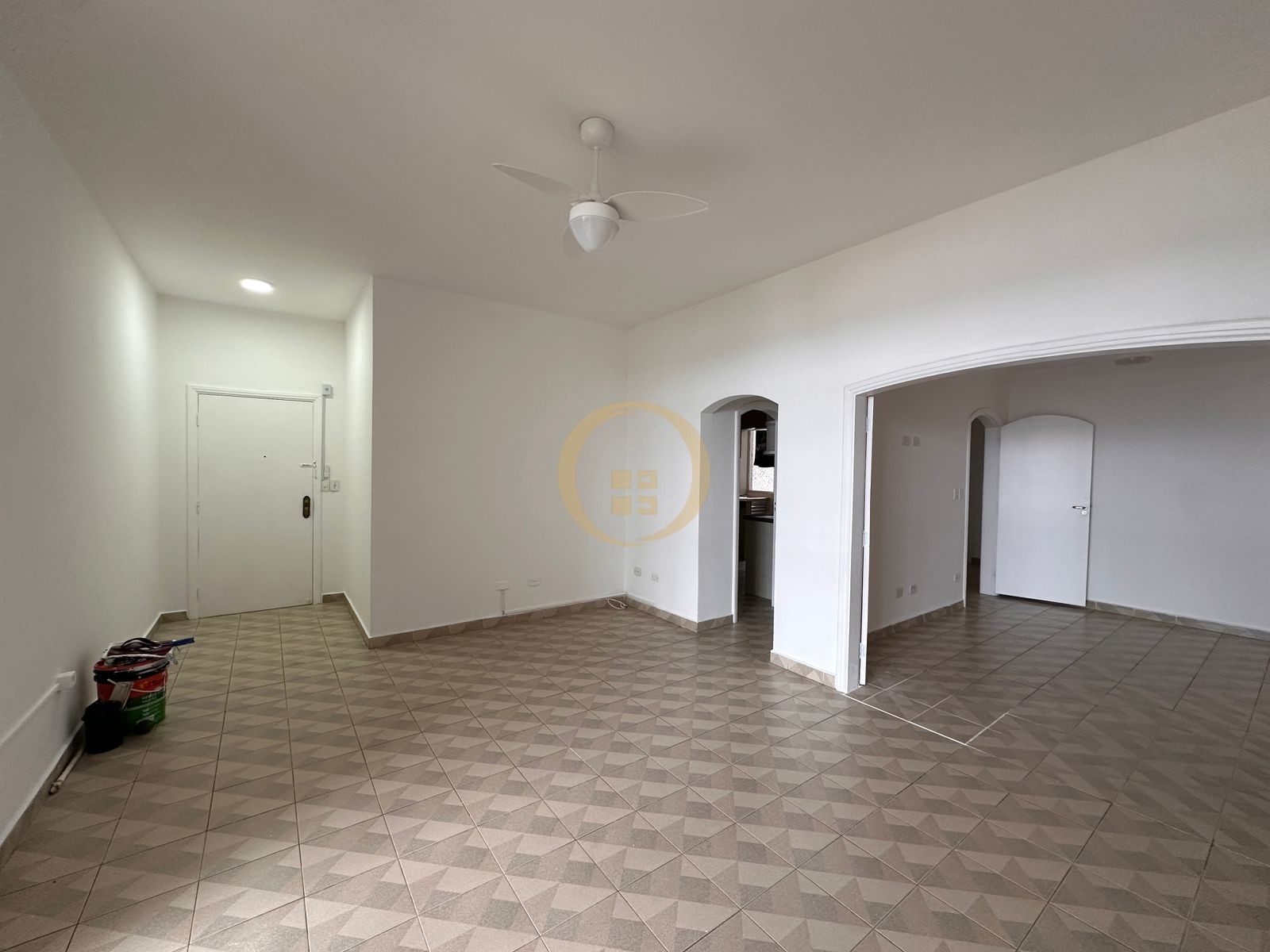 Apartamento Frente ao Mar nas Pitangueiras, Guarujá - SP
