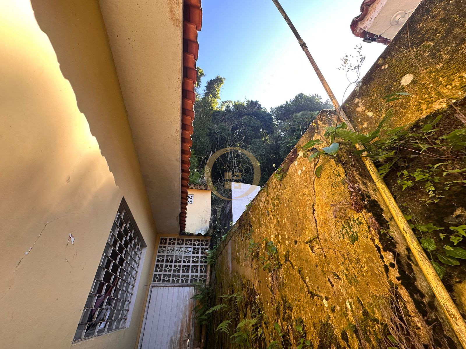 Casa-2-dormitorios-Pitangueiras