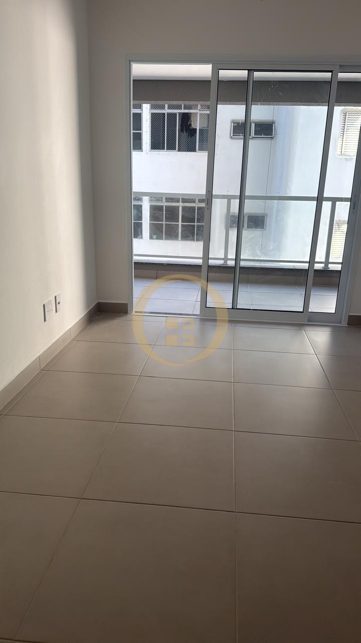 Apartamento na Praia da Enseada, Guarujá - SP