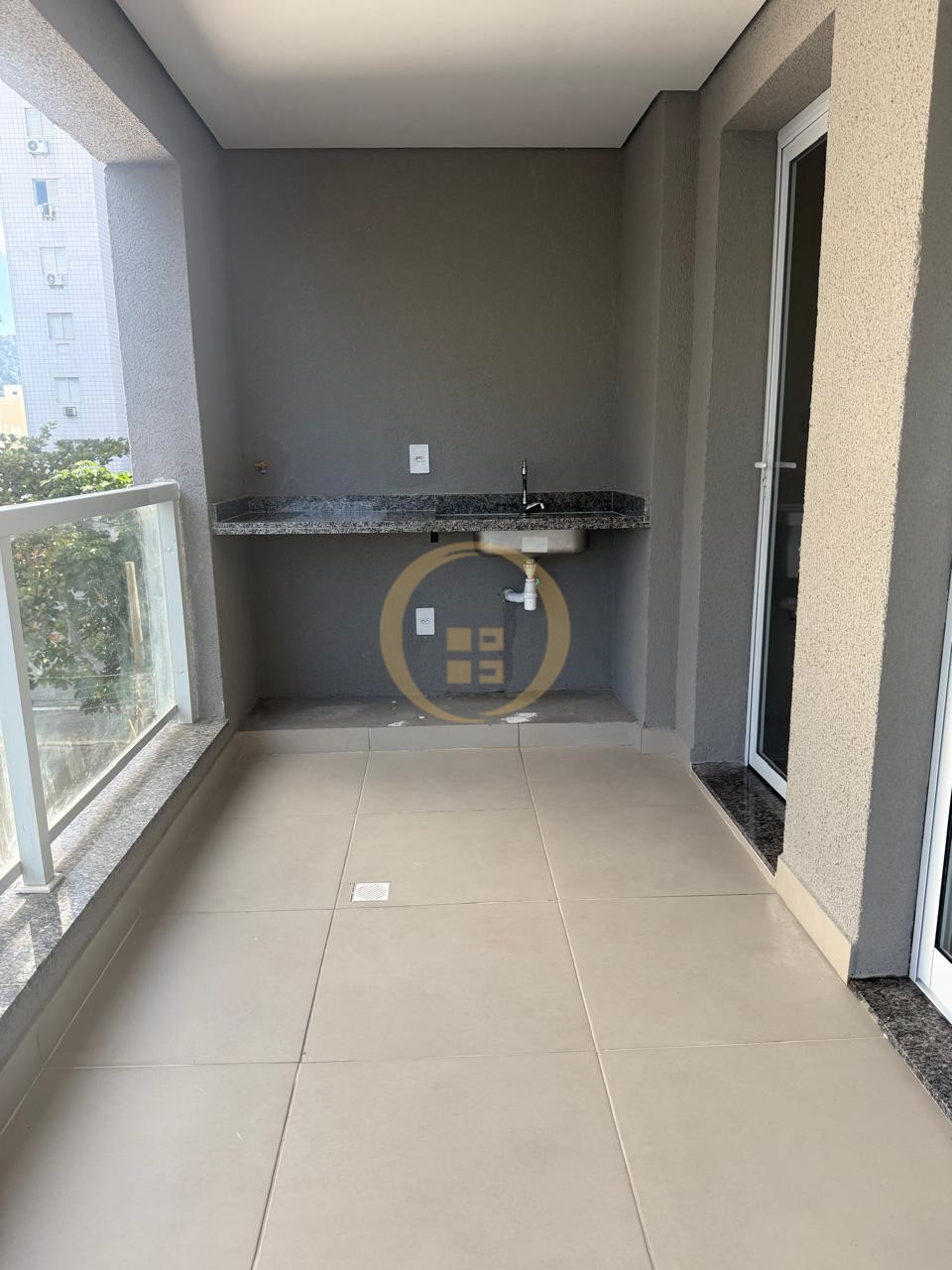Apartamento na Praia da Enseada, Guarujá - SP