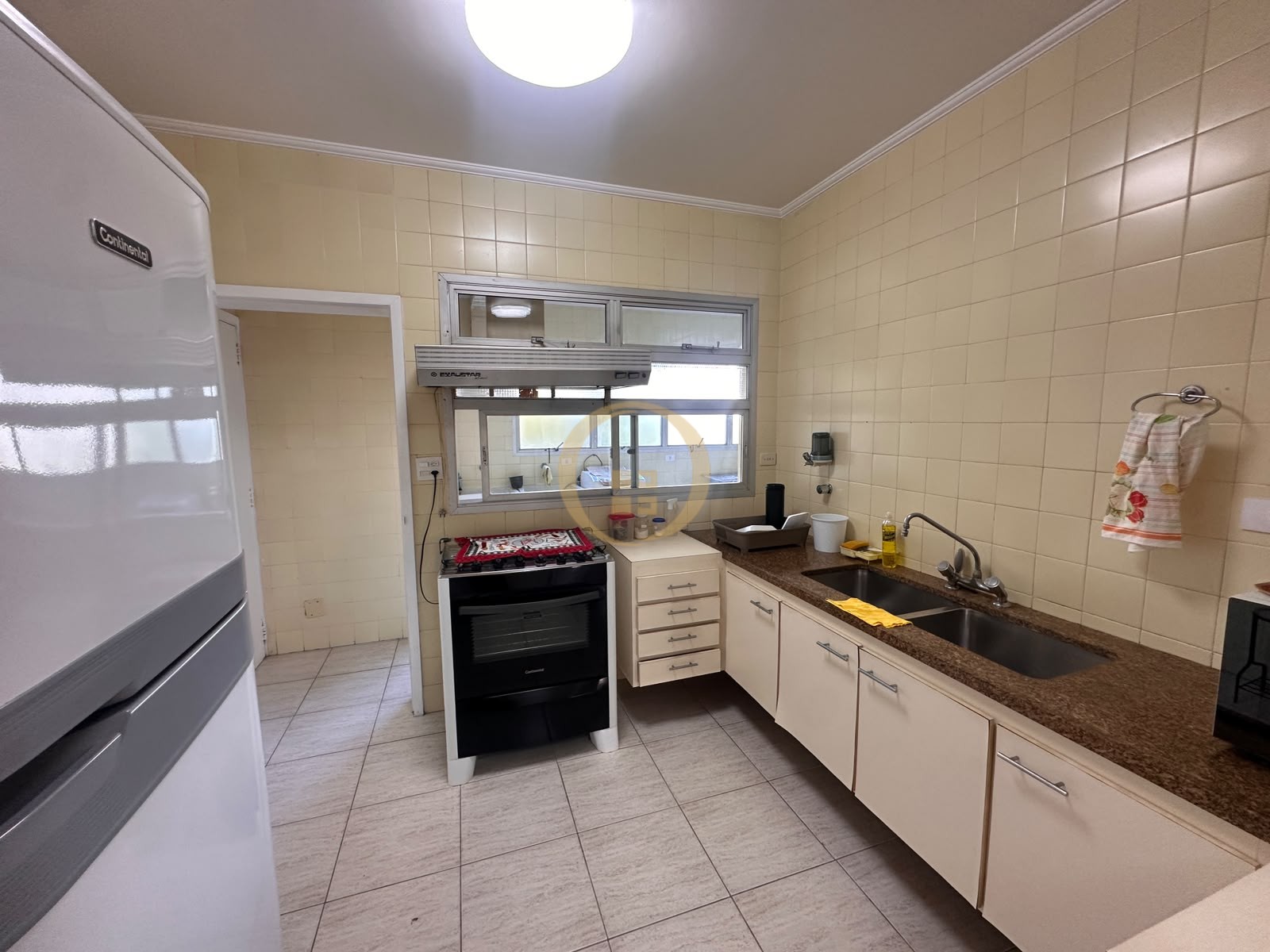 Apartamento Frente ao Mar nas Pitangueiras, Guarujá - SP