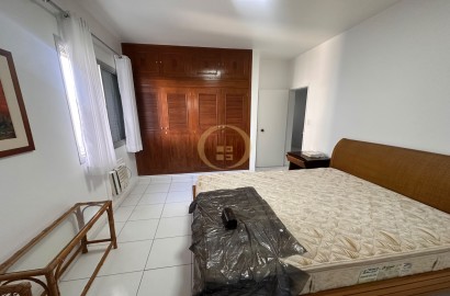 Apartamento Frente ao Mar nas Pitangueiras, Guarujá - SP