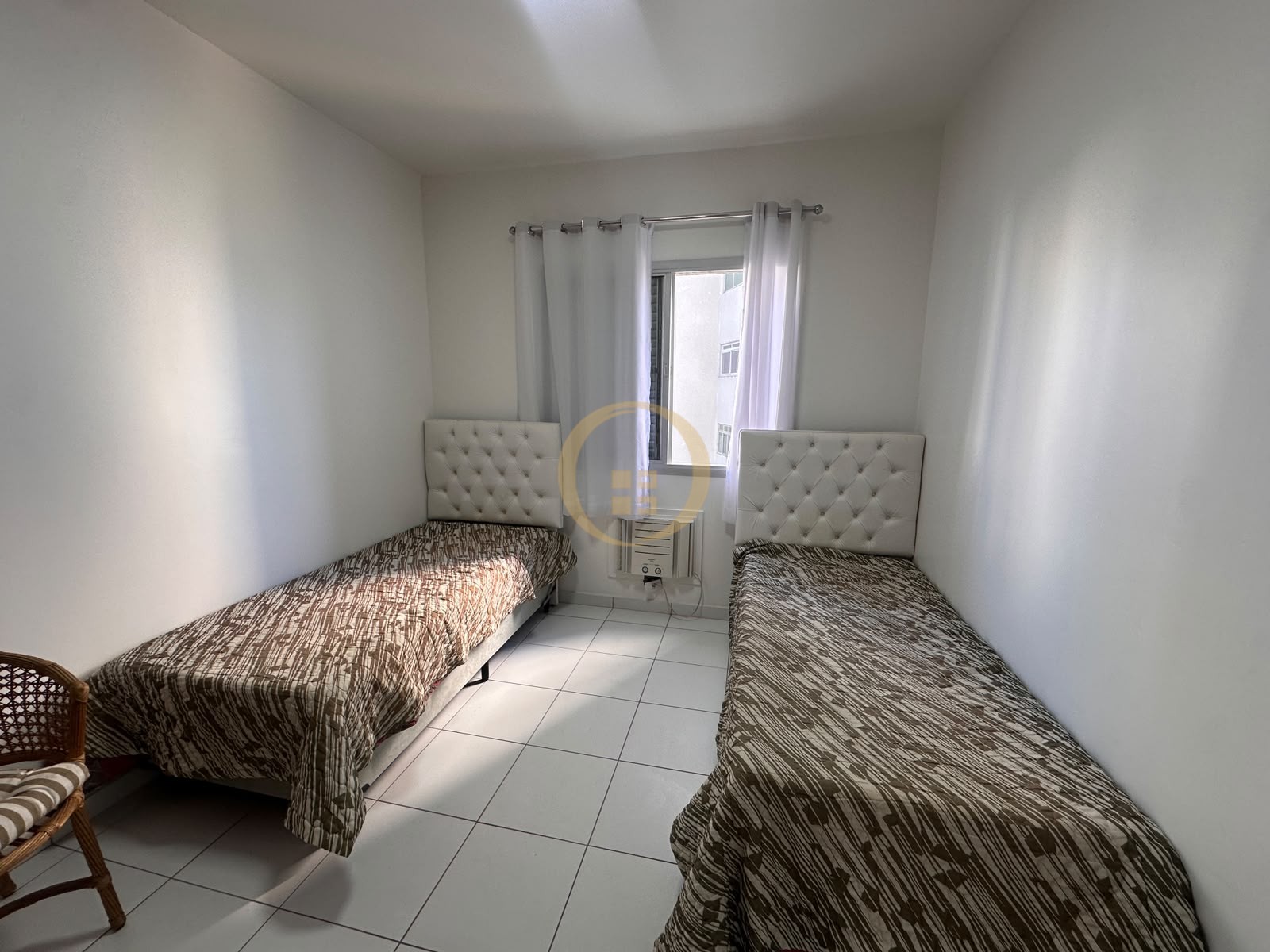 Apartamento Frente ao Mar nas Pitangueiras, Guarujá - SP