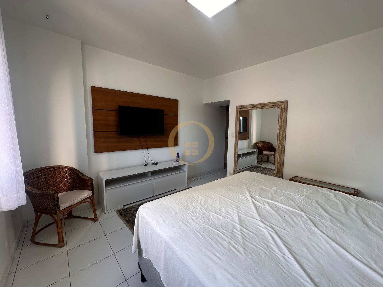 Apartamento Frente ao Mar nas Pitangueiras, Guarujá - SP
