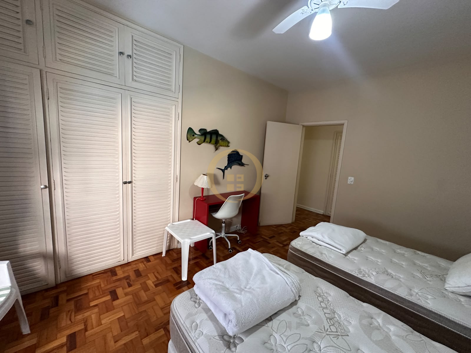 Apartamento-4-dormitorios-Pitangueiras