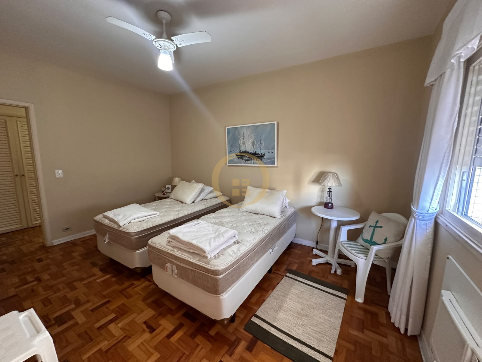 Apartamento-4-dormitorios-Pitangueiras