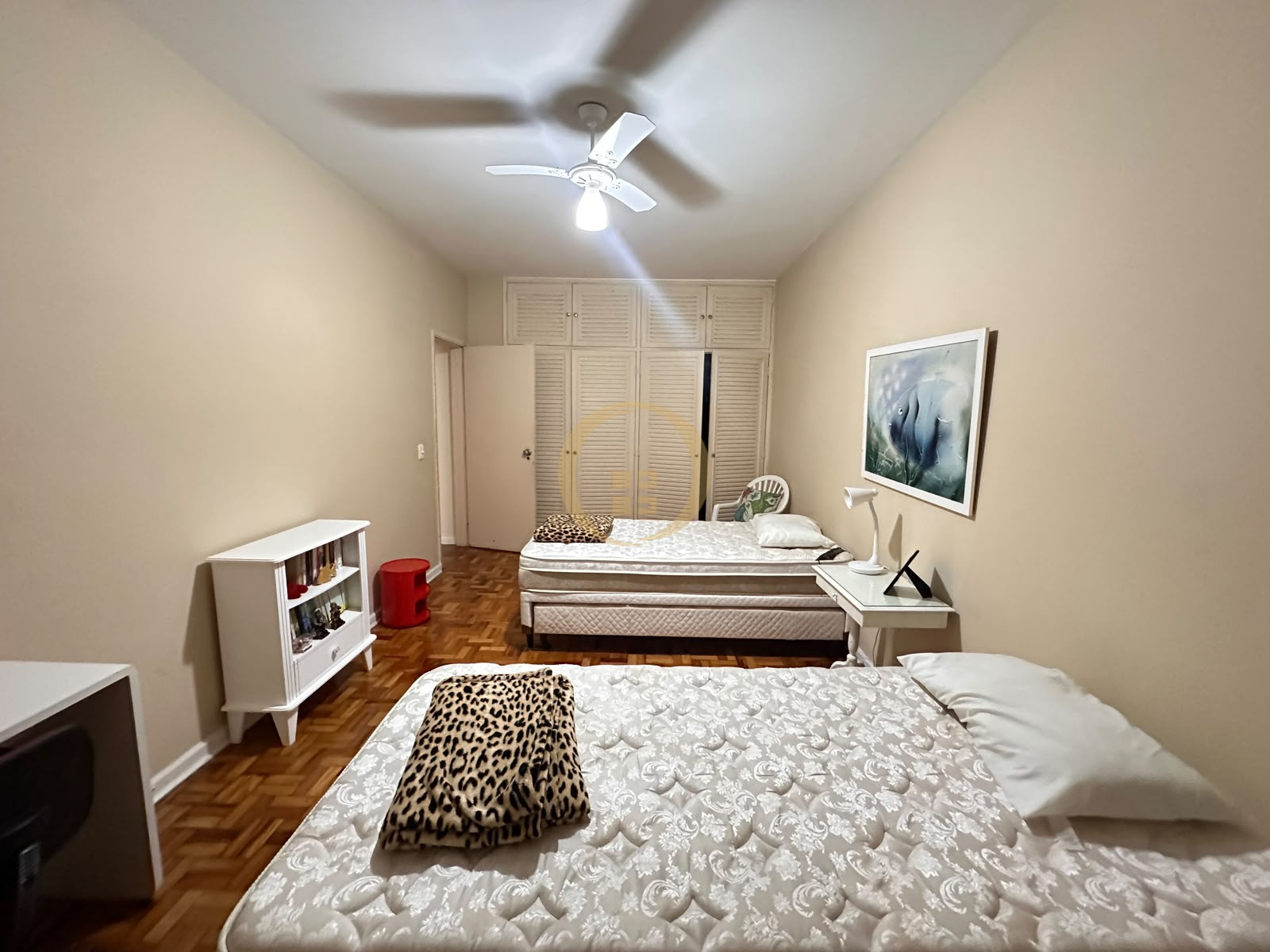 Apartamento-4-dormitorios-Pitangueiras