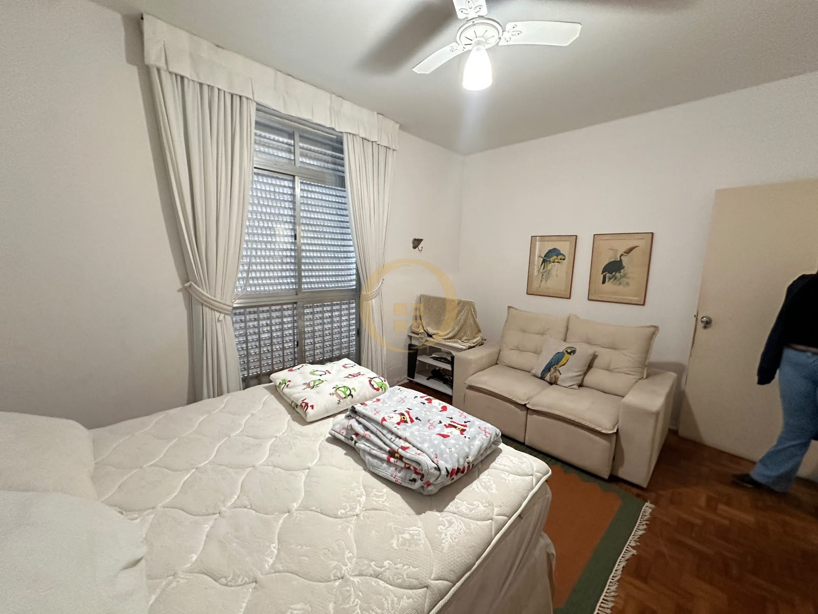 Apartamento-4-dormitorios-Pitangueiras