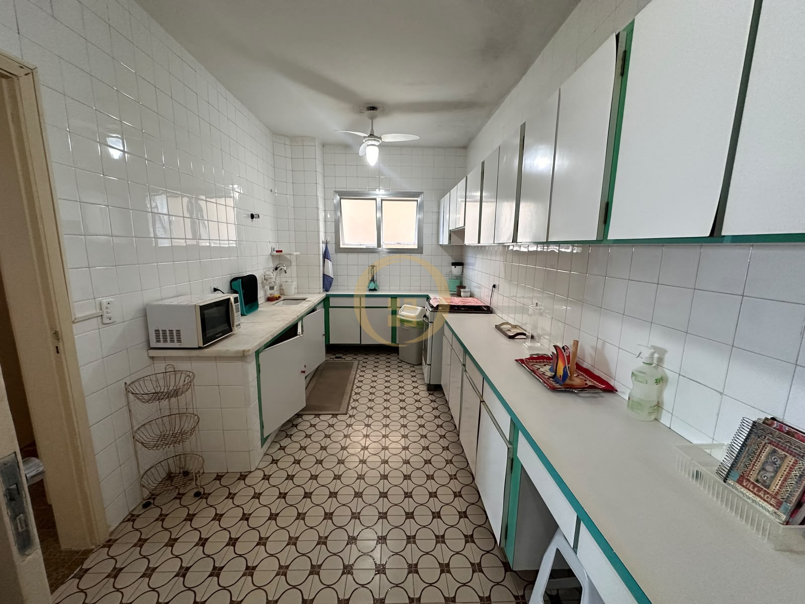 Apartamento-4-dormitorios-Pitangueiras