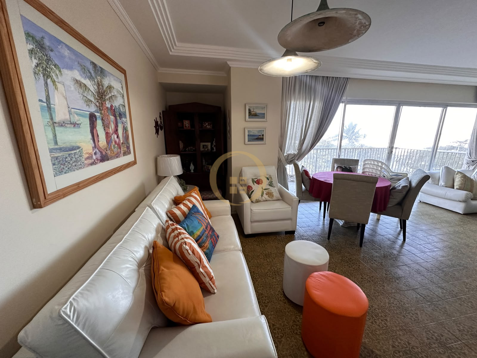 Apartamento-4-dormitorios-Pitangueiras