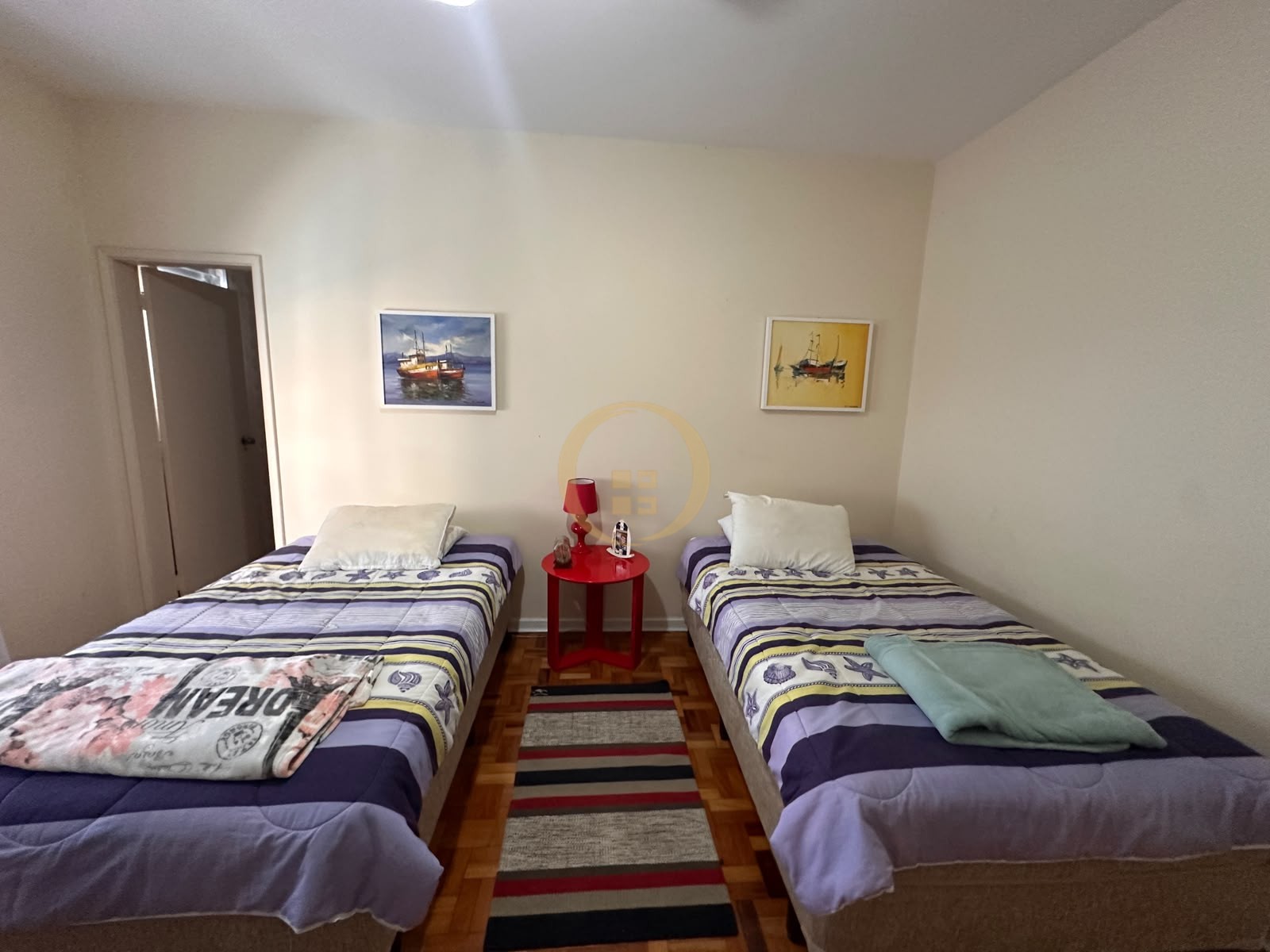 Apartamento Frente ao Mar nas Pitangueiras, Guarujá - SP