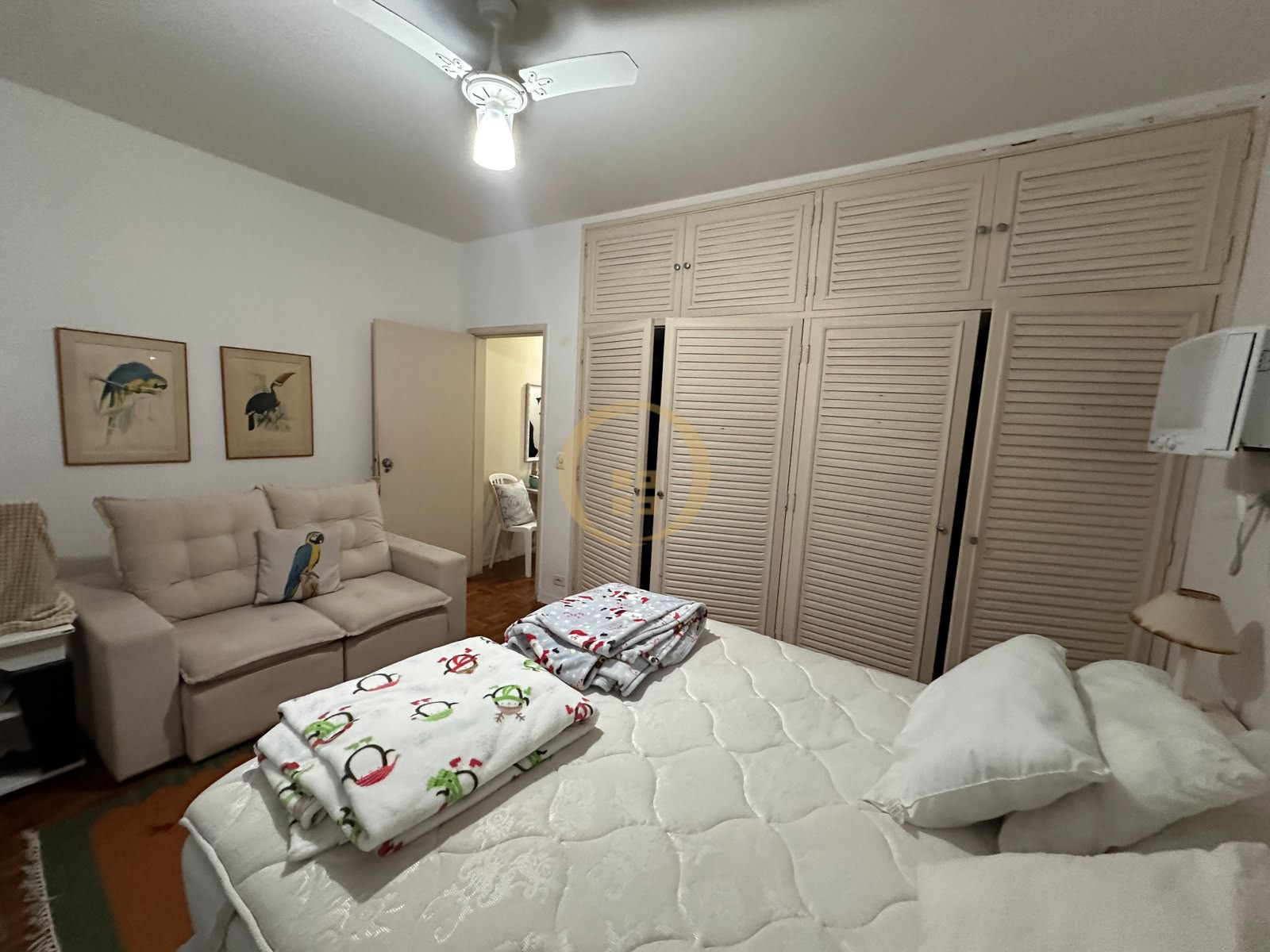 Apartamento-4-dormitorios-Pitangueiras