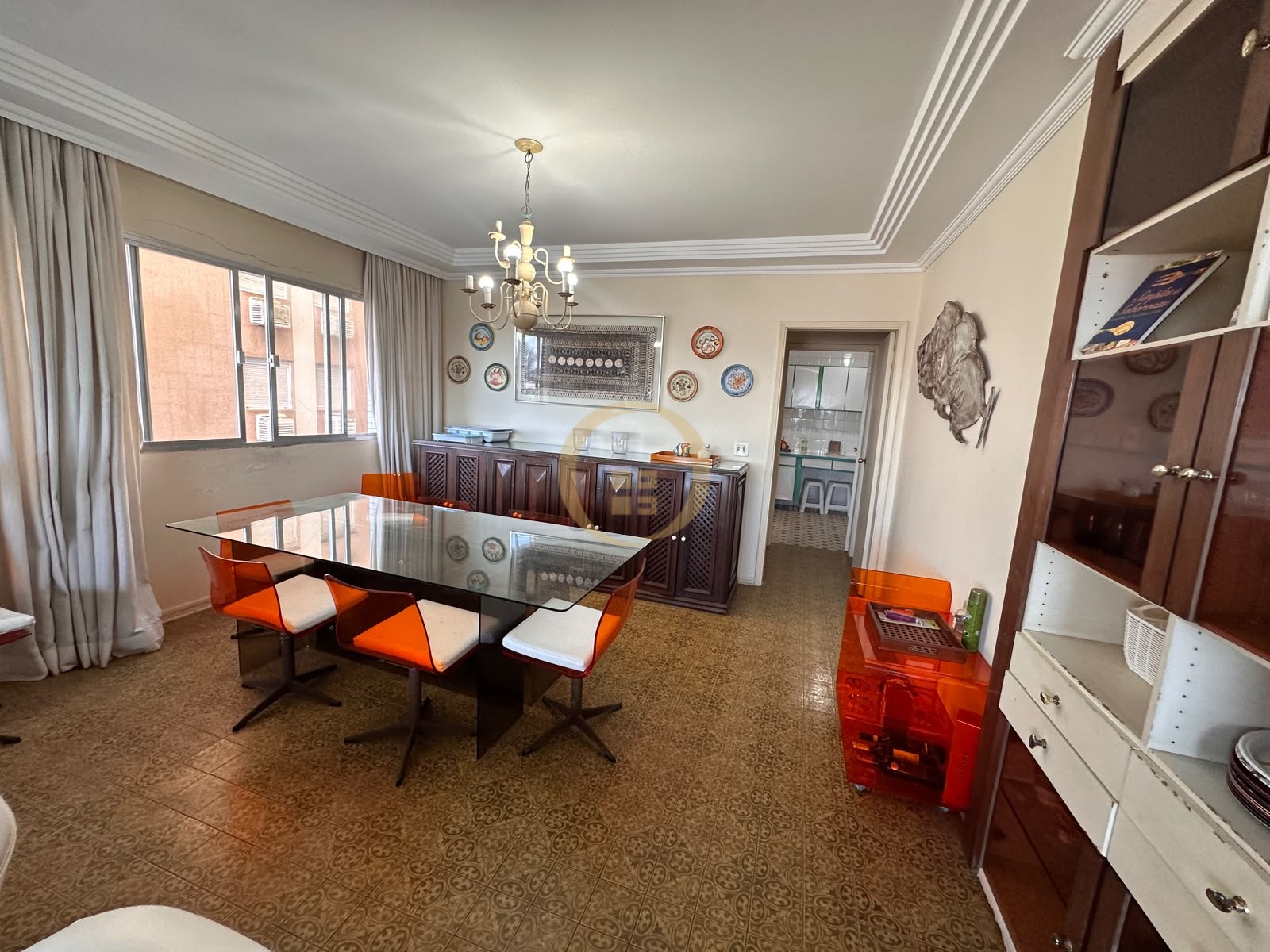 Apartamento Frente ao Mar nas Pitangueiras, Guarujá - SP