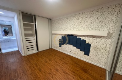 Apartamento na Praia das Pitangueiras, Guarujá - SP