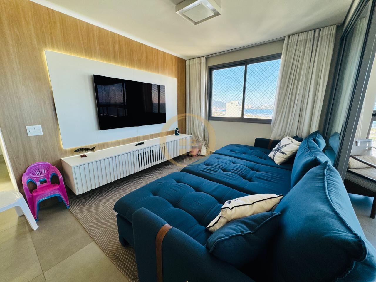 Apartamento na Praia da Enseada, Guarujá - SP