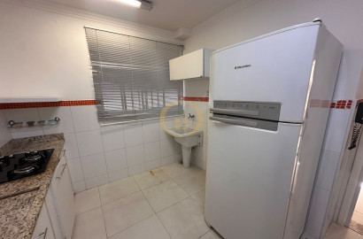 Apartamento na Praia das Pitangueiras, Guarujá - SP