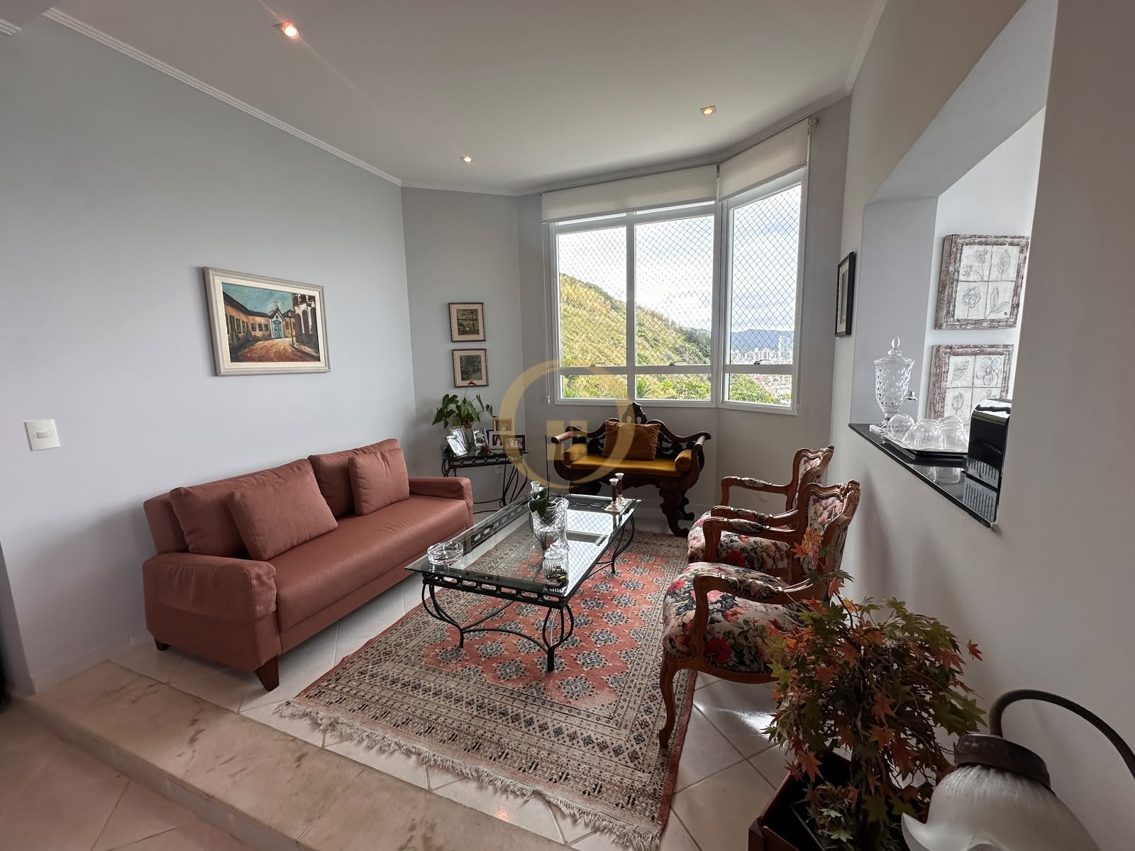 Apartamento Frente ao Mar nas Pitangueiras, Guarujá - SP