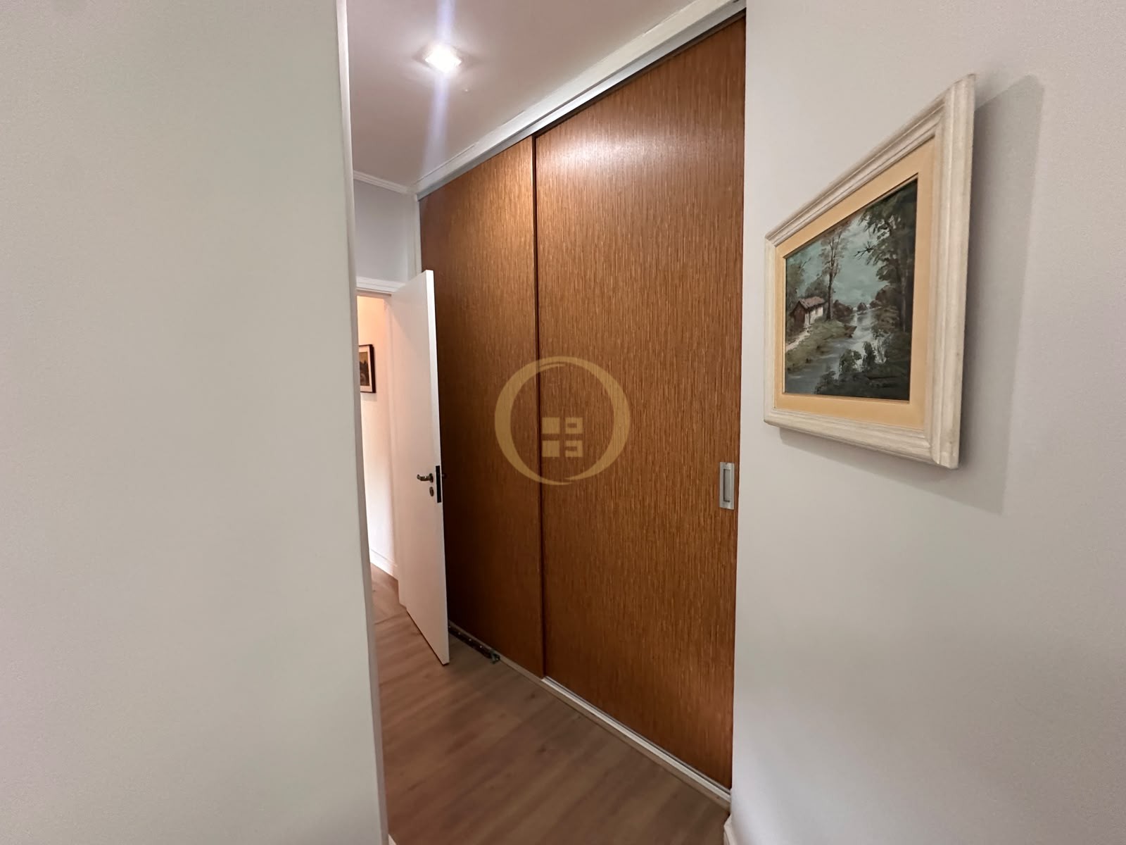 Apartamento Frente ao Mar nas Pitangueiras, Guarujá - SP
