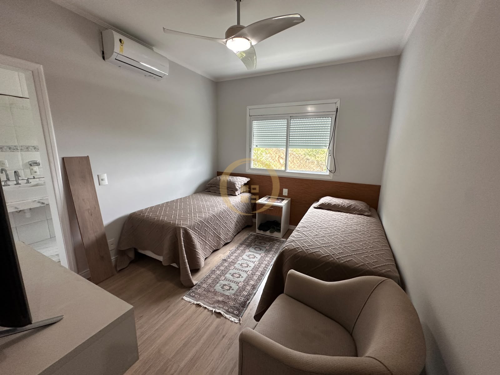 Apartamento Frente ao Mar nas Pitangueiras, Guarujá - SP