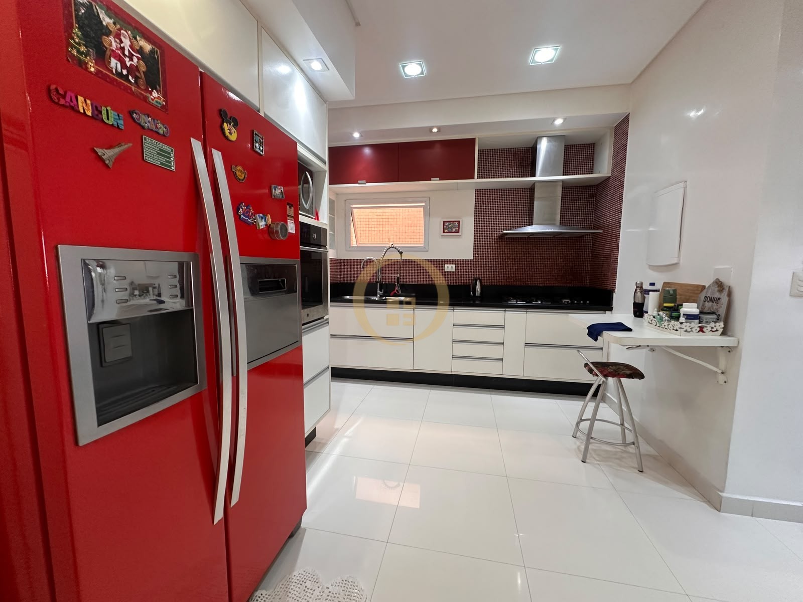 Apartamento-3-dormitorios-Pitangueiras