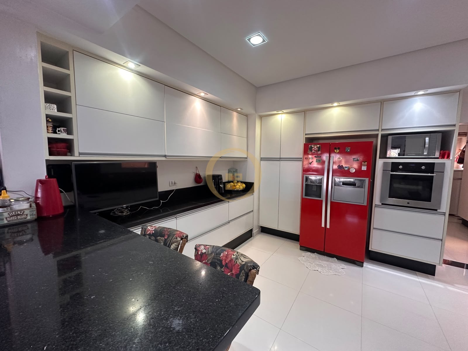 Apartamento-3-dormitorios-Pitangueiras