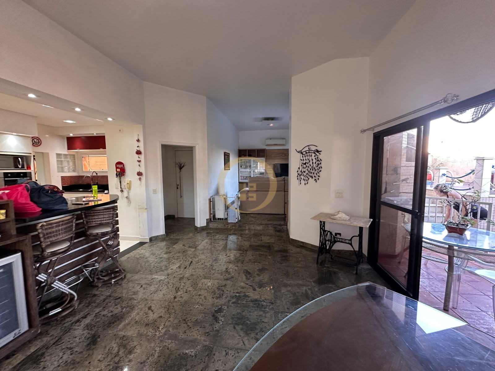 Apartamento-3-dormitorios-Pitangueiras