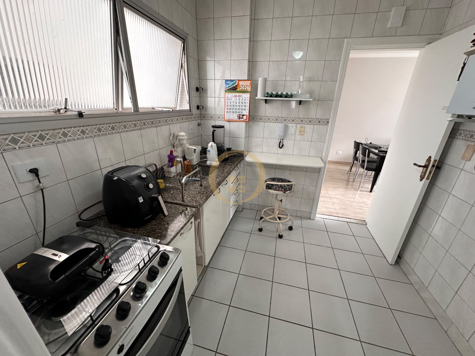 Apartamento na Praia das Astúrias, Guarujá - SP