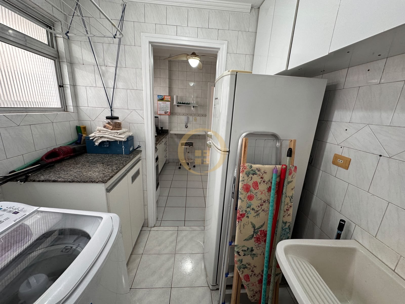 Apartamento na Praia das Astúrias, Guarujá - SP