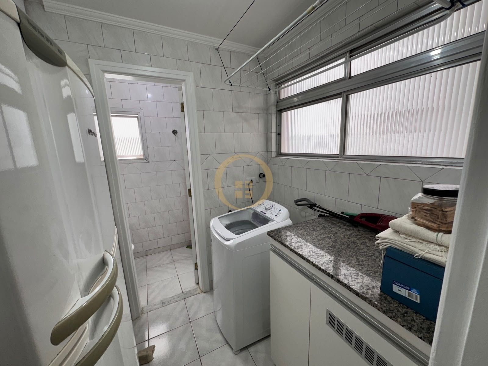 Apartamento na Praia das Astúrias, Guarujá - SP