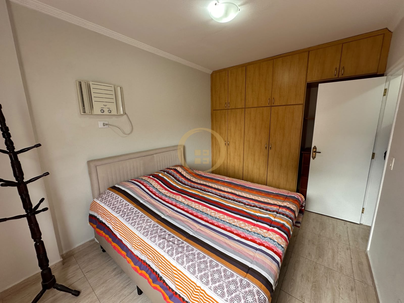 Apartamento na Praia das Astúrias, Guarujá - SP