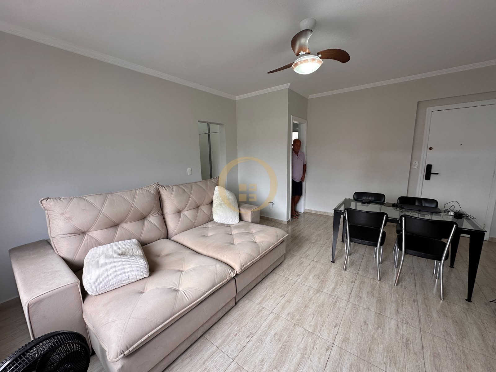 Apartamento na Praia das Astúrias, Guarujá - SP