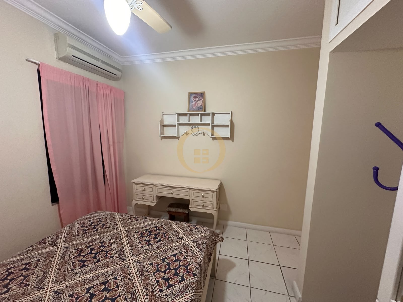Apartamento-2-dormitorios-Pitangueiras
