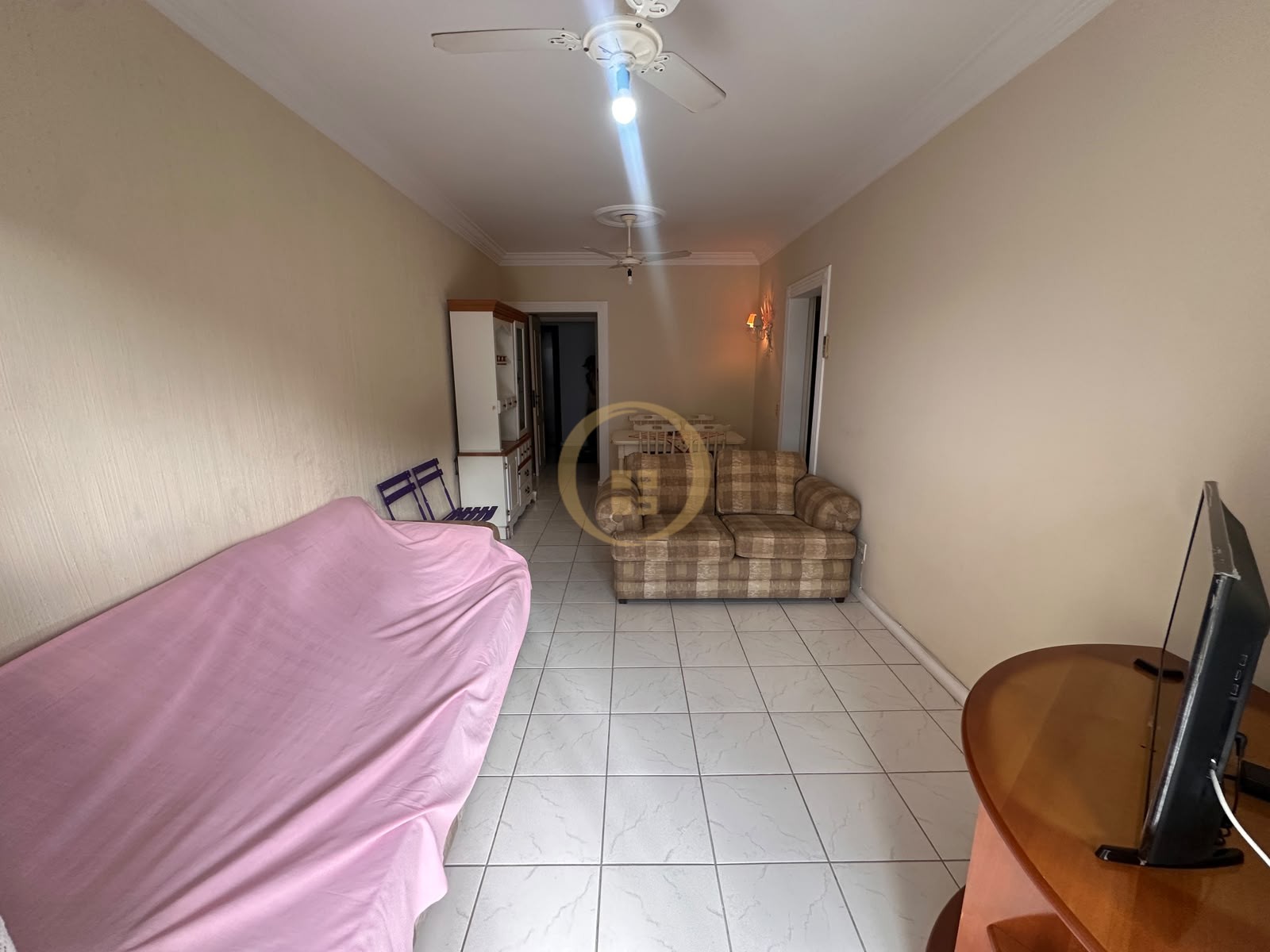 Apartamento-2-dormitorios-Pitangueiras