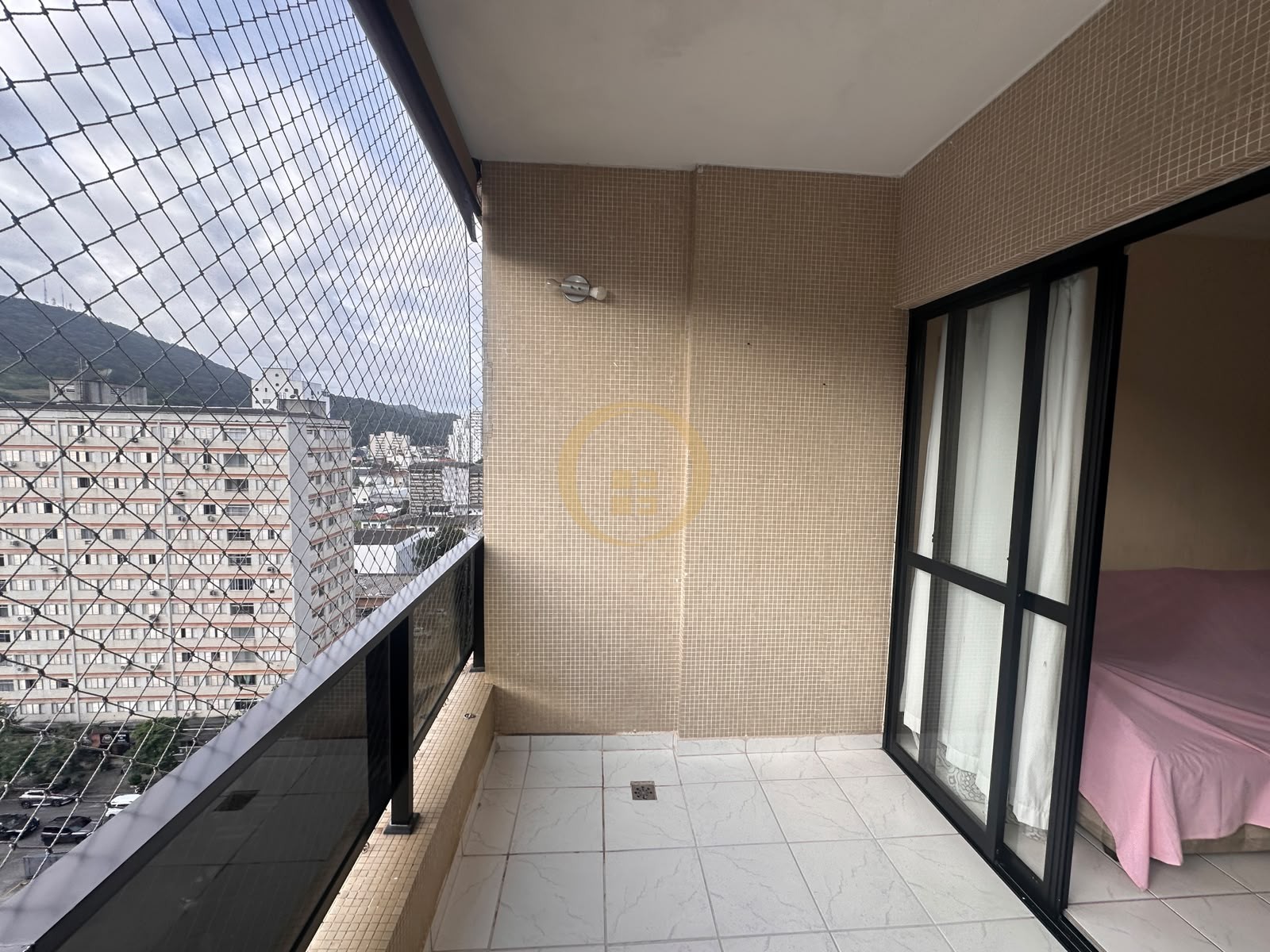 Apartamento-2-dormitorios-Pitangueiras