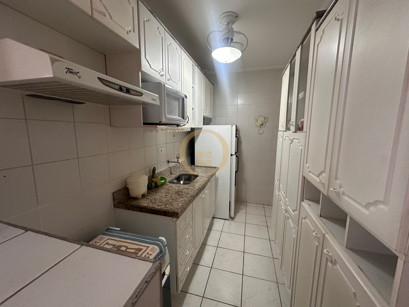Apartamento-2-dormitorios-Pitangueiras