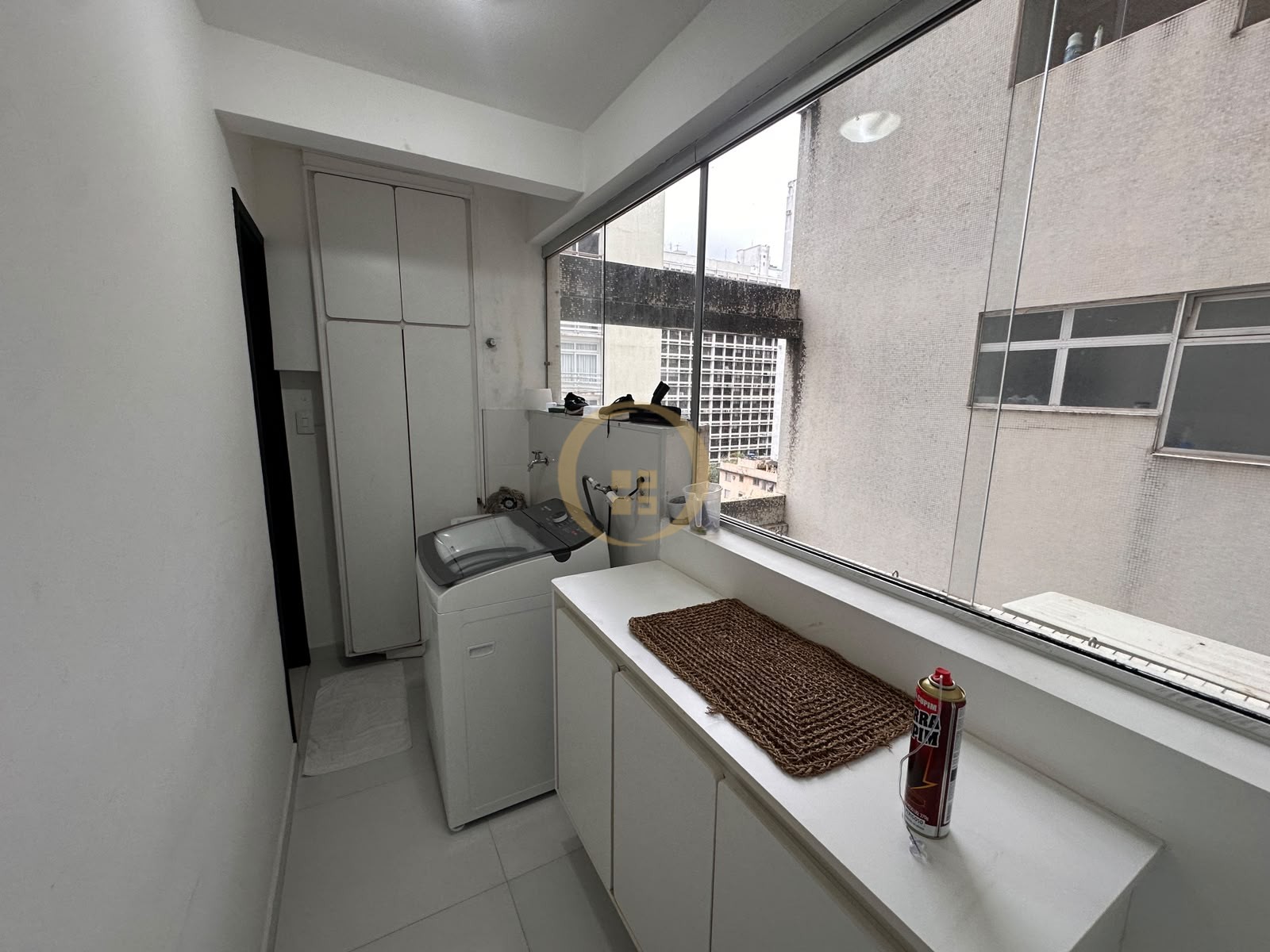 Apartamento Frente ao Mar nas Pitangueiras, Guarujá - SP
