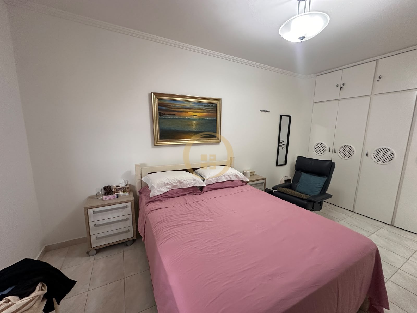 Apartamento Frente ao Mar nas Pitangueiras, Guarujá - SP