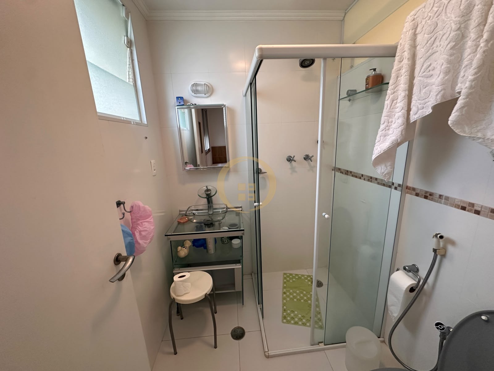 Apartamento Frente ao Mar nas Pitangueiras, Guarujá - SP