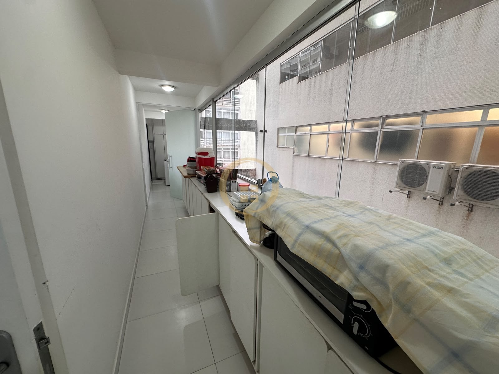 Apartamento Frente ao Mar nas Pitangueiras, Guarujá - SP