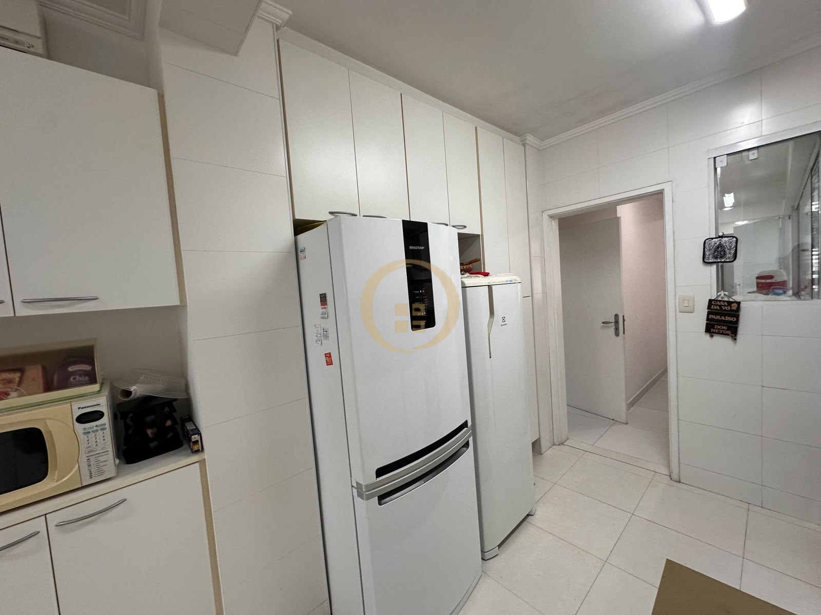 Apartamento Frente ao Mar nas Pitangueiras, Guarujá - SP