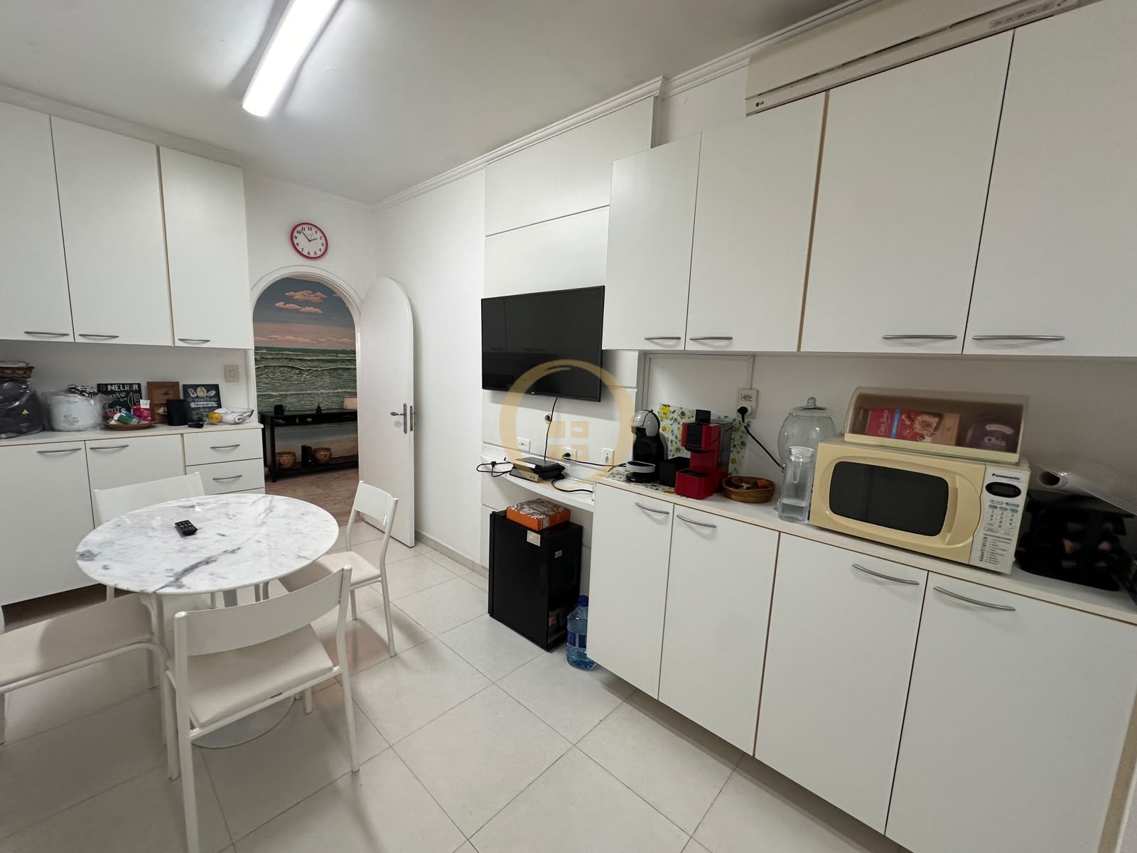 Apartamento Frente ao Mar nas Pitangueiras, Guarujá - SP