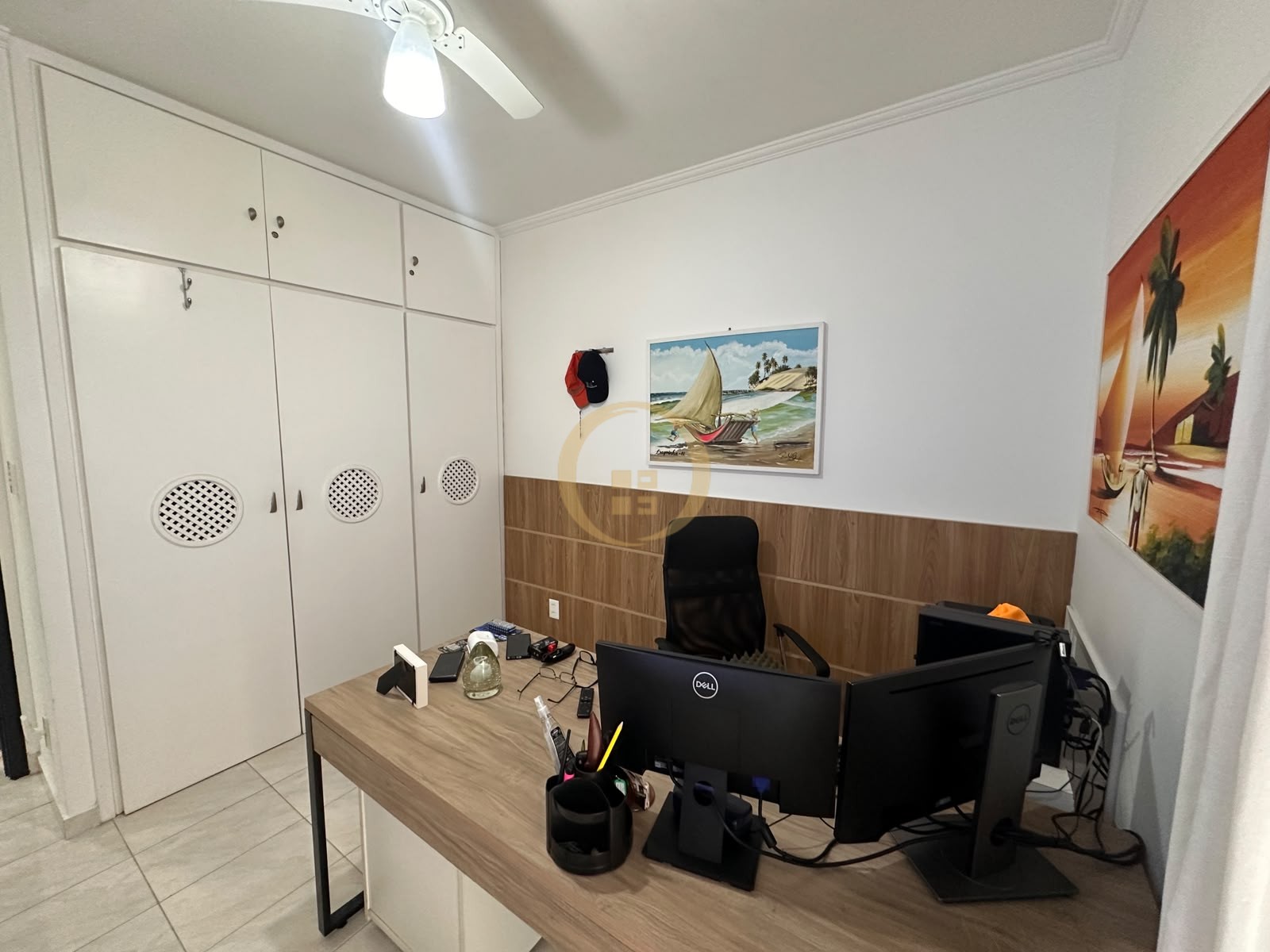 Apartamento Frente ao Mar nas Pitangueiras, Guarujá - SP