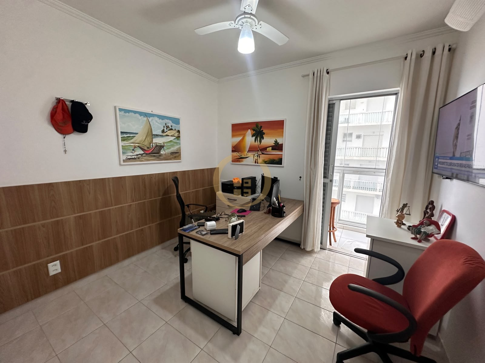 Apartamento Frente ao Mar nas Pitangueiras, Guarujá - SP