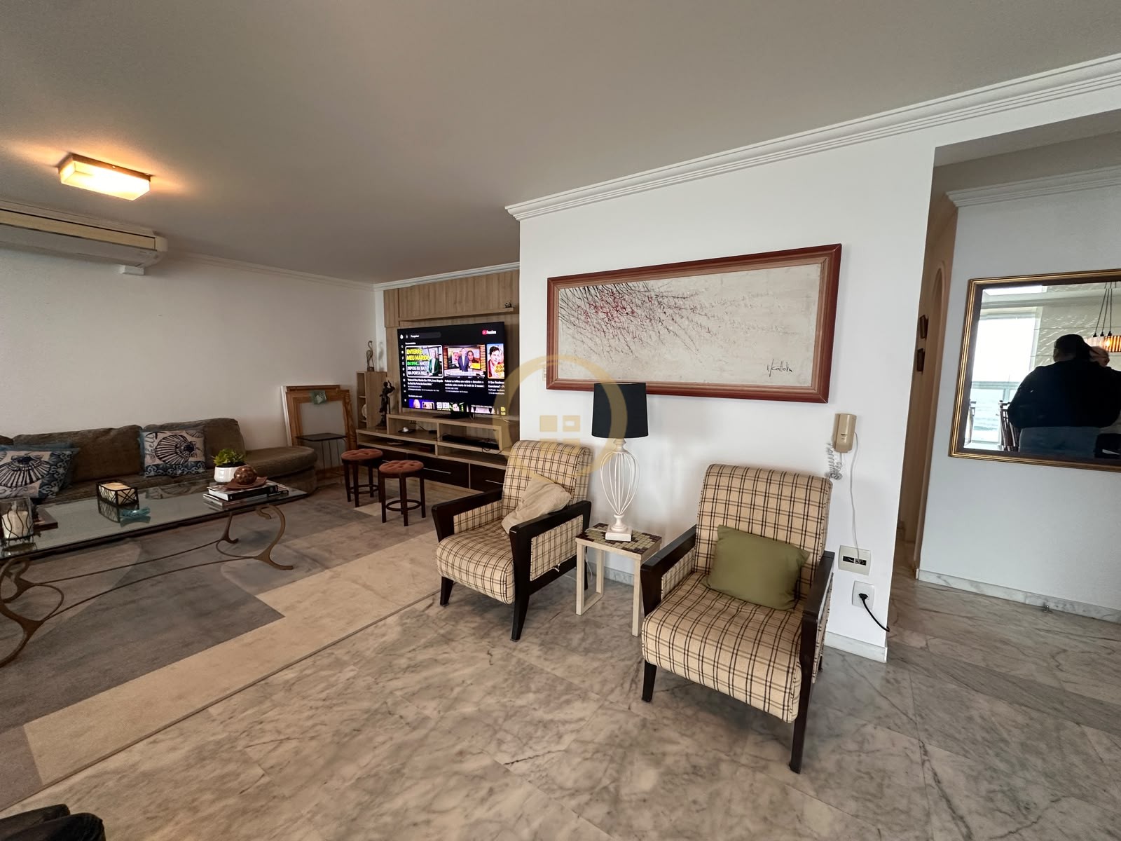 Apartamento Frente ao Mar nas Pitangueiras, Guarujá - SP