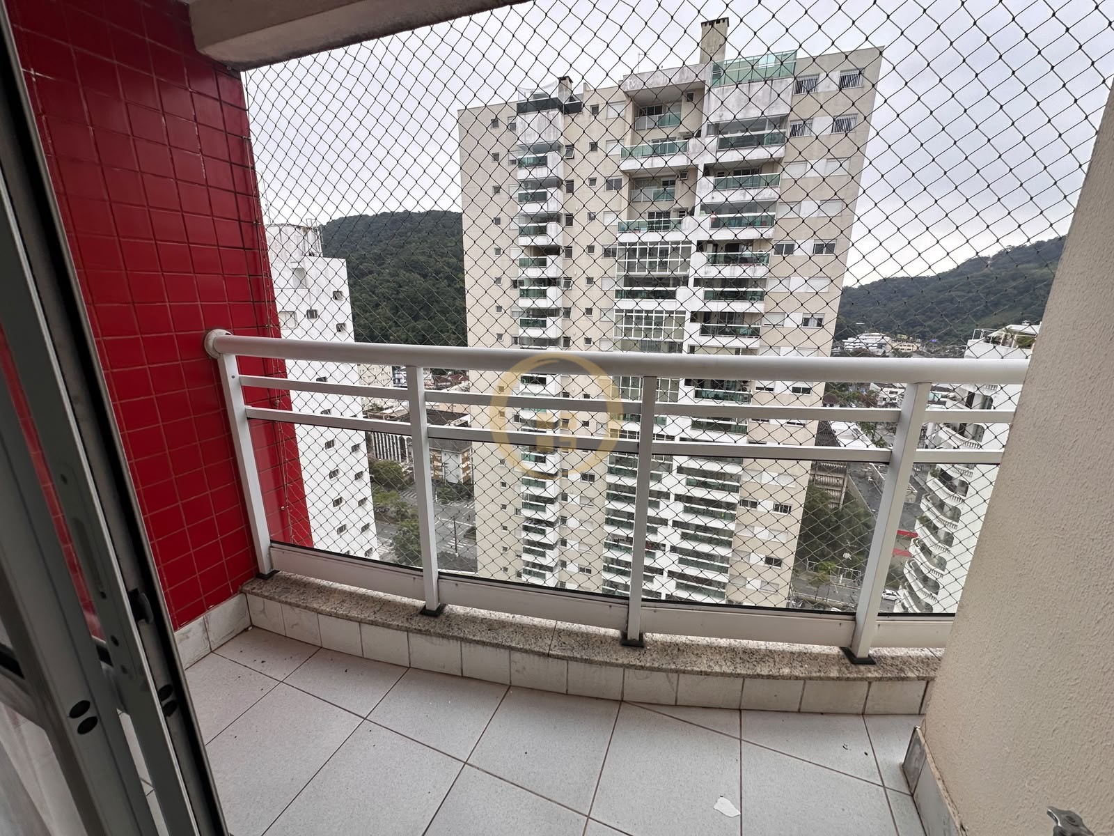 Apartamento-4-dormitorios-Pitangueiras