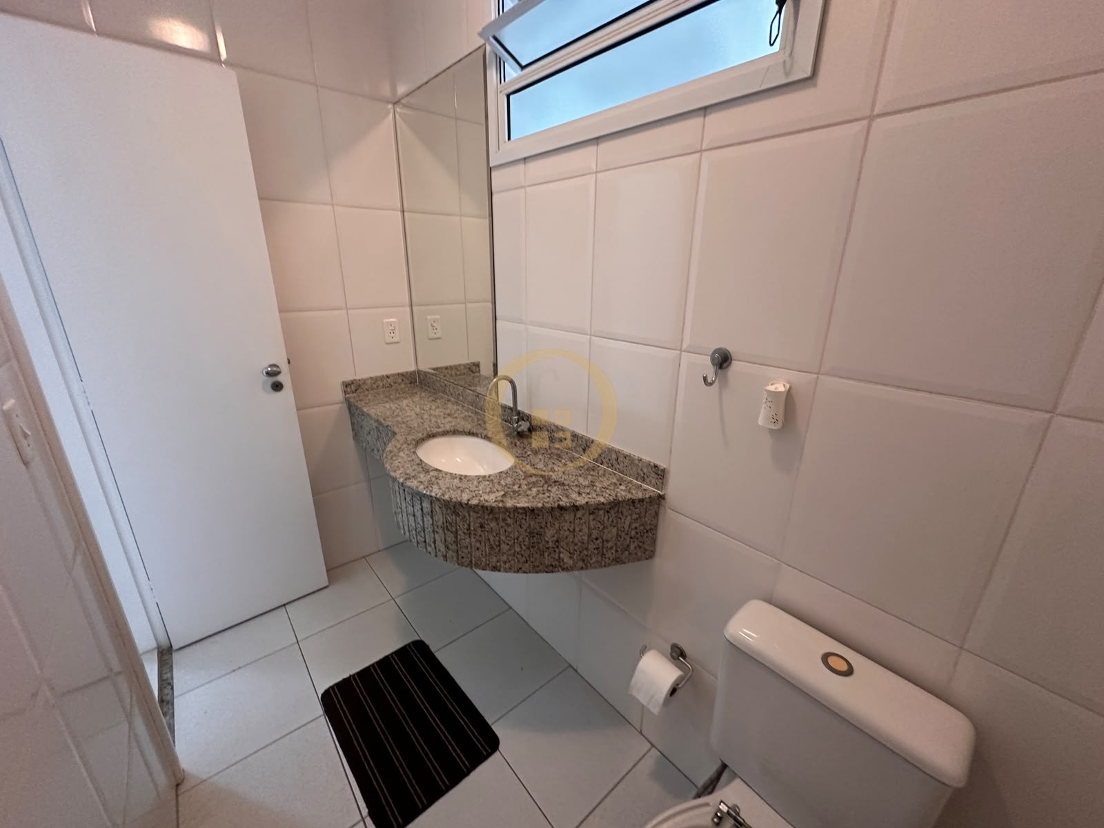 Apartamento-4-dormitorios-Pitangueiras