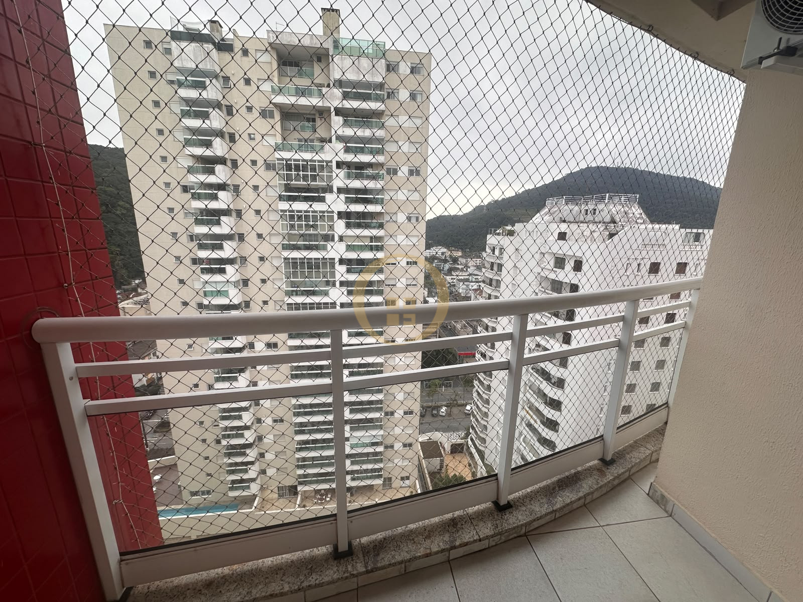 Cobertura na Praia das Pitangueiras, Guarujá - SP