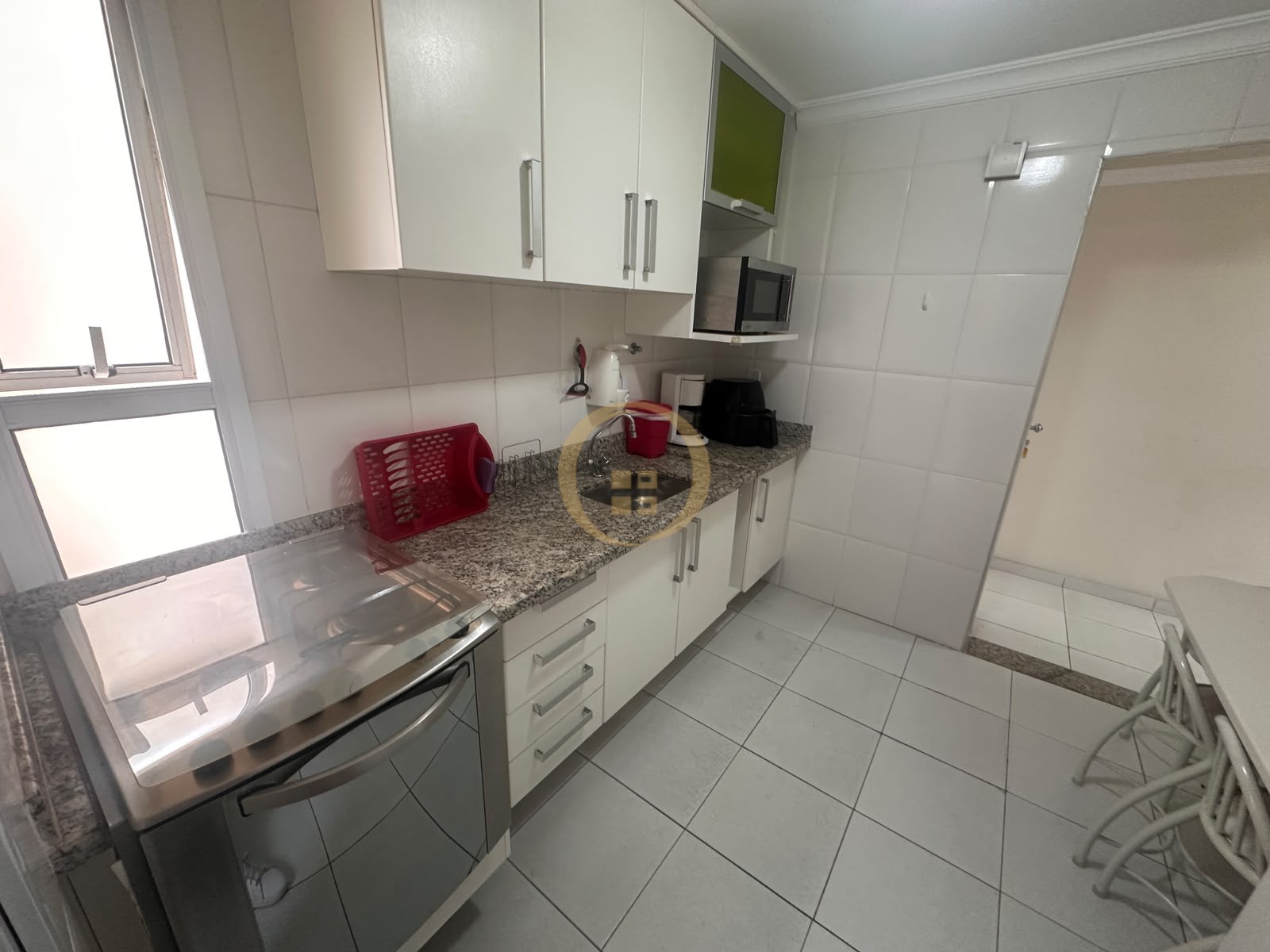 Apartamento-4-dormitorios-Pitangueiras