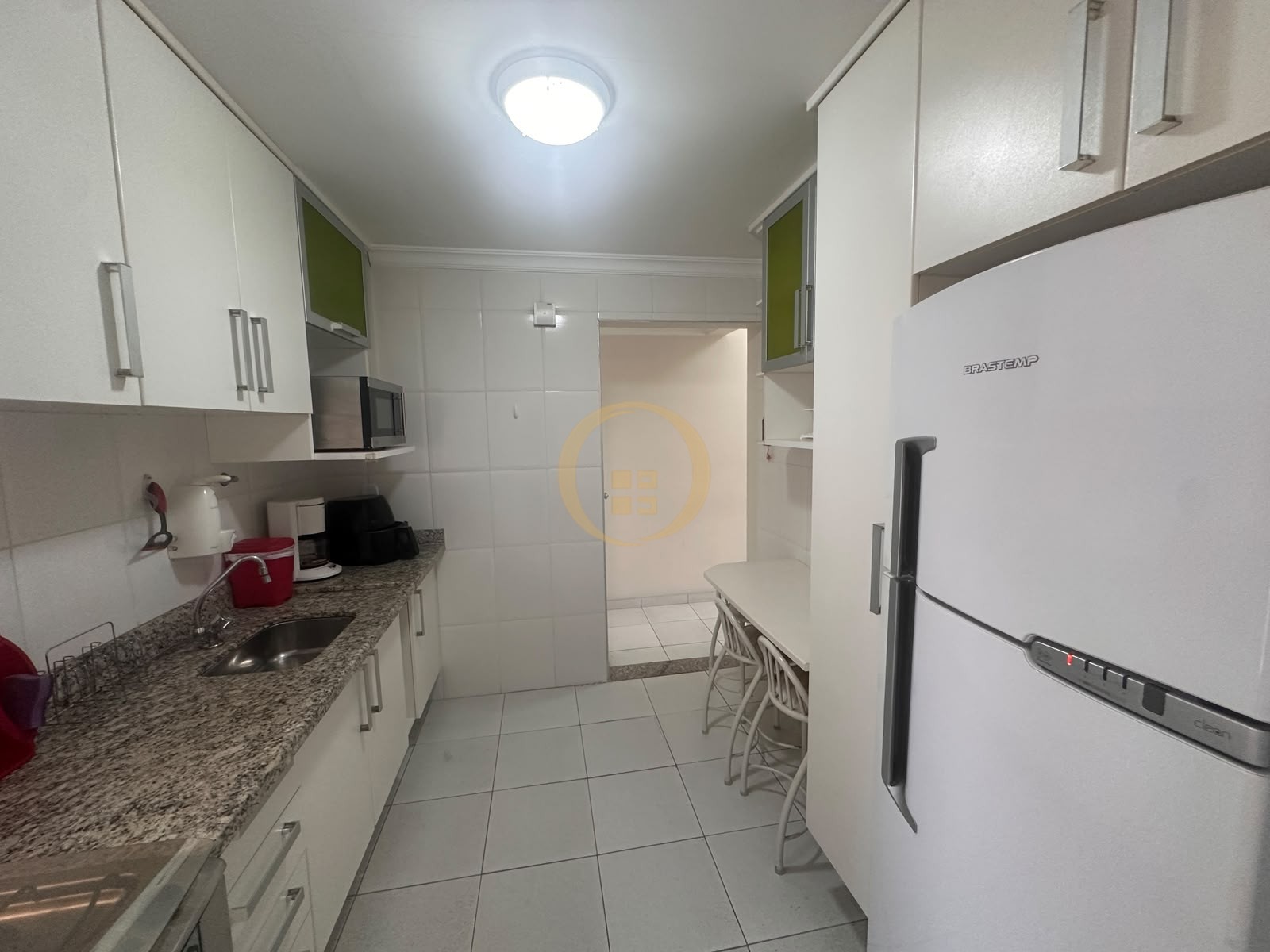 Apartamento-4-dormitorios-Pitangueiras
