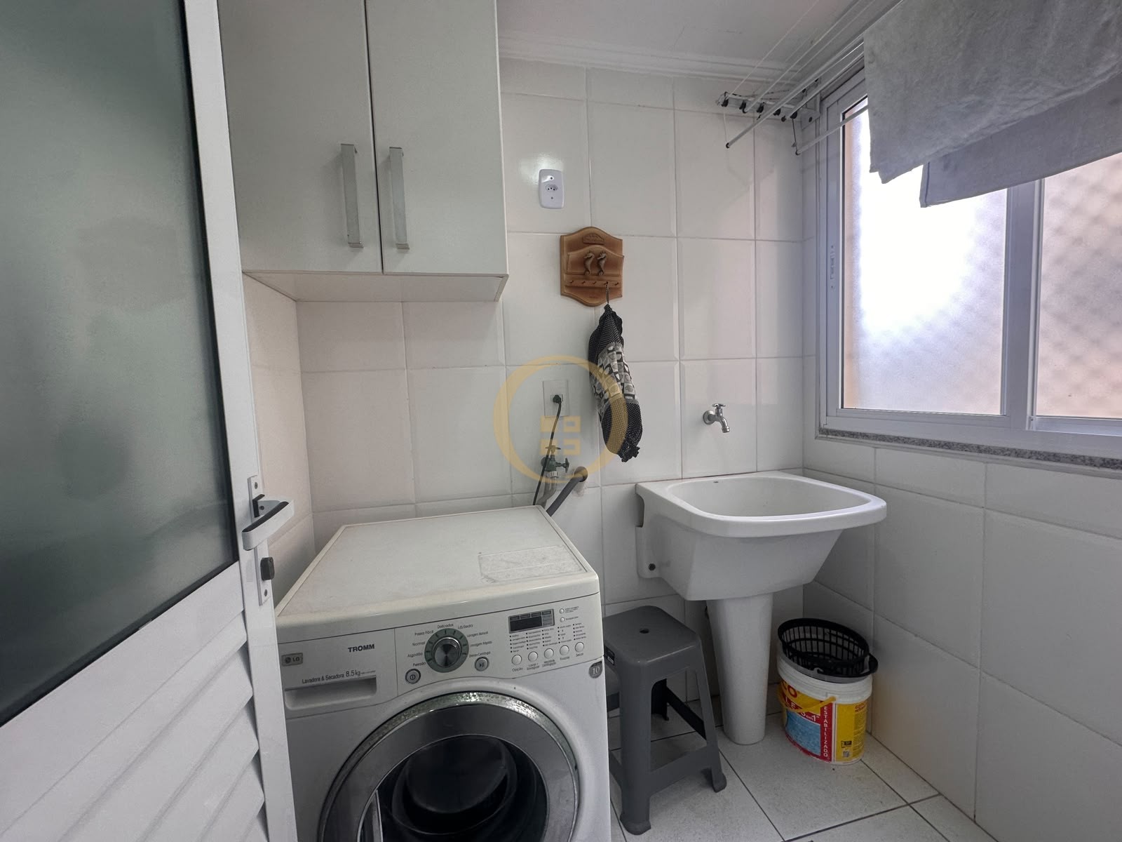 Apartamento-4-dormitorios-Pitangueiras